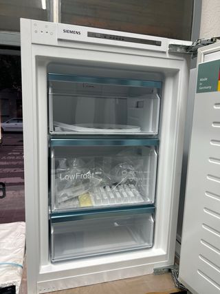 Congelador Integrable Siemens Bajo Encimera