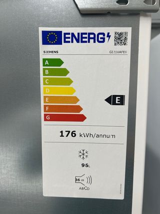 Congelador Integrable Siemens Bajo Encimera