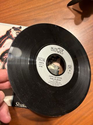 Vinilo Depeche Mode - Shake the Disease