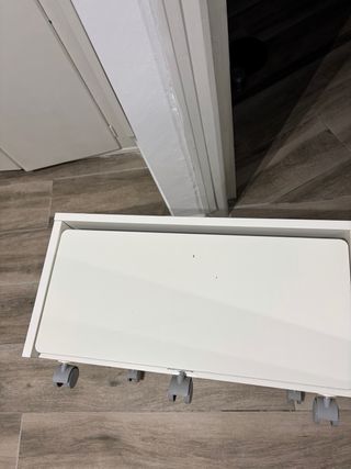 Cajón SLÄKT Ikea con ruedas blanco