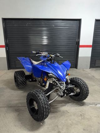 Yamaha YFZ 450 Quad Azul y Amarillo