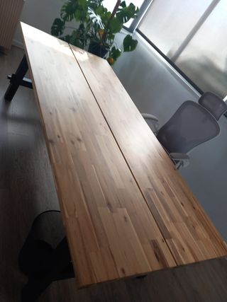 Mesa comedor acacia y metal Ikea