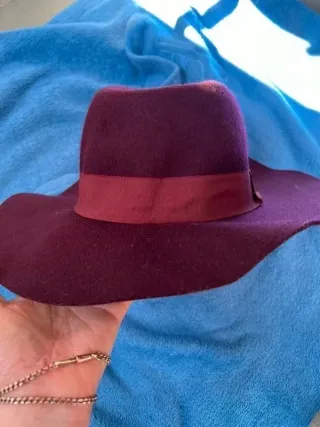 Cappello lana bordeaux