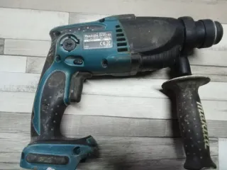 Taladro Percutor Makita BHR162 batería