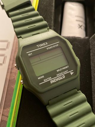 Reloj Timex W116 555 095001 Verde Militar