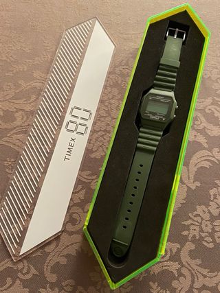 Reloj Timex W116 555 095001 Verde Militar