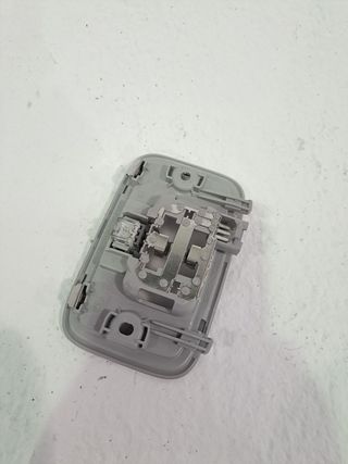 LUZ INTERIOR HYUNDAI I20 ACTIVE (8)