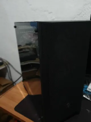 PC Gaming MSI i3 10th GTX 1060 16GB RAM 500GB SSD