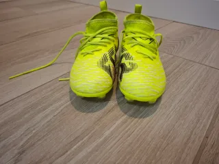 Botas fútbol niño Puma Future 8 Talla 31