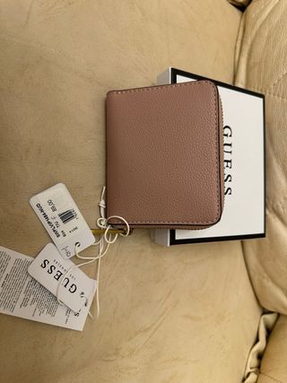 Portafoglio Guess rosa con zip