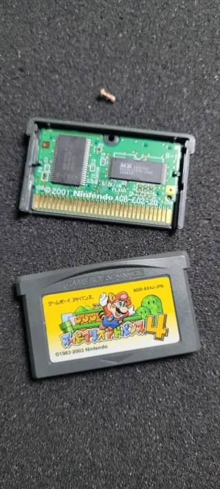 Nintendo Game Boy Super Mario Advance 4