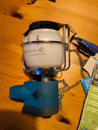 Linterna y hornillo Campingaz