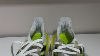 Adidas Ultraboost Blancas y Amarillas