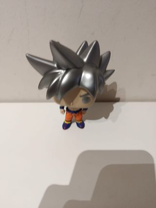 Funko Pop Goku Ultra Instinto