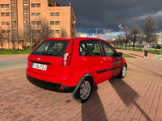 FORD FIESTA 1.4 I