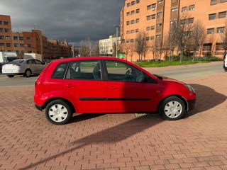 FORD FIESTA 1.4 I