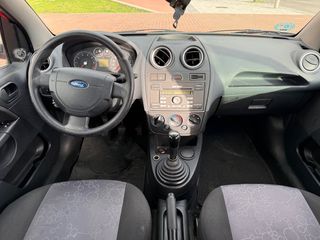 FORD FIESTA 1.4 I