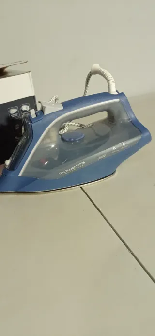 Plancha Rowenta Azul