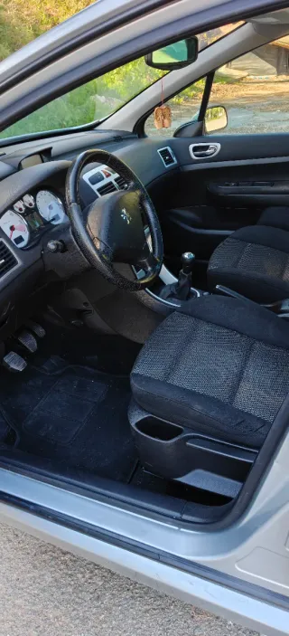 PEUGOT 307 7 PLAZAS 1.6 SW PACK PLUS HDI