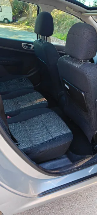 PEUGOT 307 7 PLAZAS 1.6 SW PACK PLUS HDI