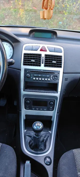 PEUGOT 307 7 PLAZAS 1.6 SW PACK PLUS HDI