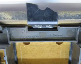 Consola Central MERCEDES-BENZ CLASE E W124 1248210171 1246830323 GARANTIA