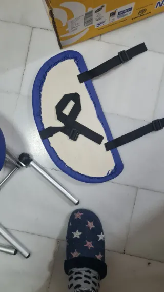 Reposacabezas y apoyabrazos azul