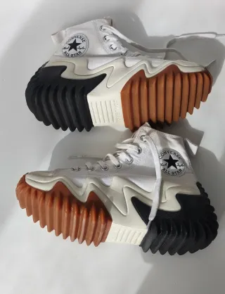 Converse Run Star Motion Blancas