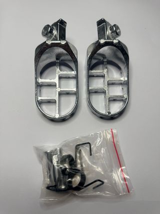 Estriberas plata moto universales