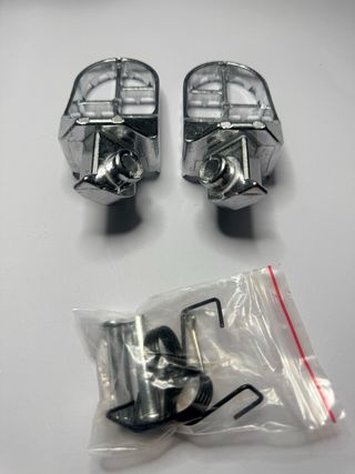 Estriberas plata moto universales