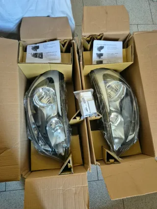 Fanali Anteriori Kia Rio + luci H1 e H7