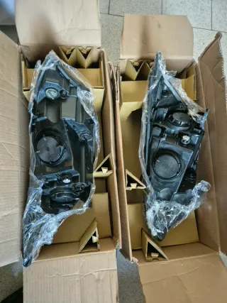 Fanali Anteriori Kia Rio + luci H1 e H7