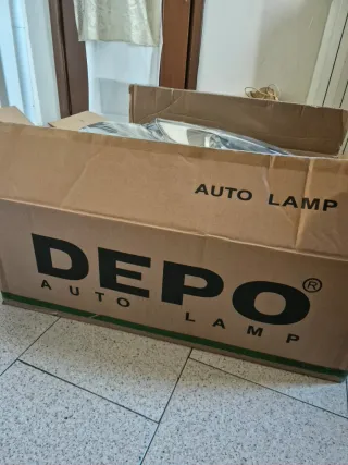 Fanali Anteriori Kia Rio + luci H1 e H7