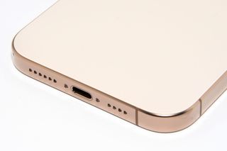 iPhone 16 Pro Max 256GB Titanio Desierto