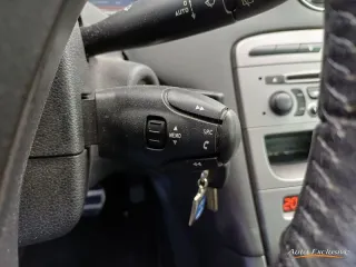 PEUGEOT 308 SW ACTIVE EHDI 112 CV