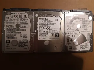 3 Discos Duros SATA de 500Gb