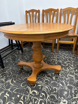 Mesa redonda extensible de madera de 90 cms