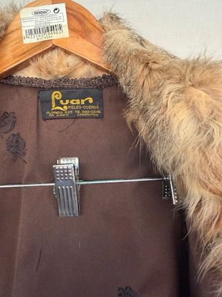 Abrigo de pelo de felino