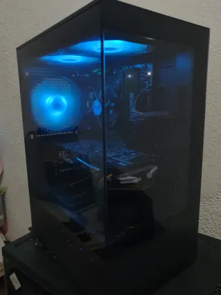 PC Gaming RX 570 8GB VRAM | Fortnite 200 FPS