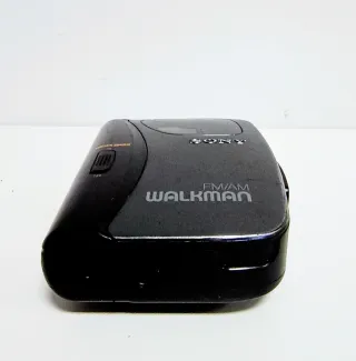 Sony Walkman WM-FX153 FM/AM Mega Bass vintage