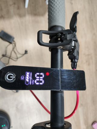 Patinete Eléctrico AOVOPRO ES80 350W 10.5Ah