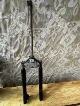 Horquilla Peugeot Rápido 50cc