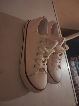 Zapatillas Converse rosas nunero 32