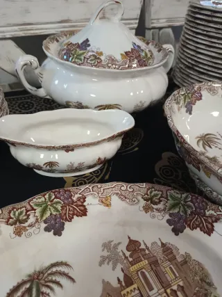 51 piezas Vajilla La Cartuja de Sevilla