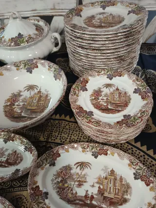 51 piezas Vajilla La Cartuja de Sevilla