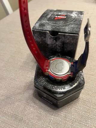 Casio G-Shock GM-110RB-2AER Rainbow