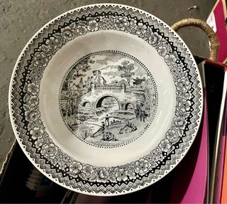 Plato porcelana Segovia Gil Vargas