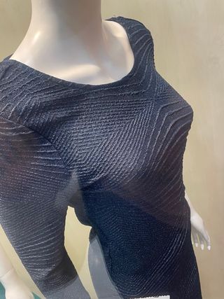 Vestido azul marino oscuro brillante