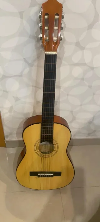 Guitarra Clásica Madera Natural infantil