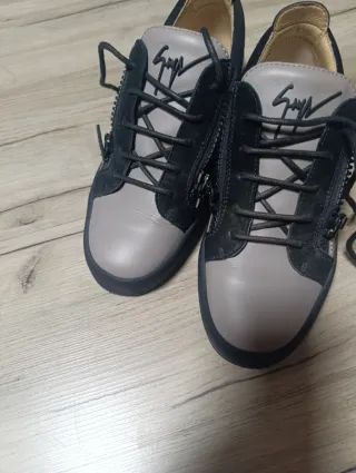 Zapatillas Giuseppe Zanotti Beige/Negro